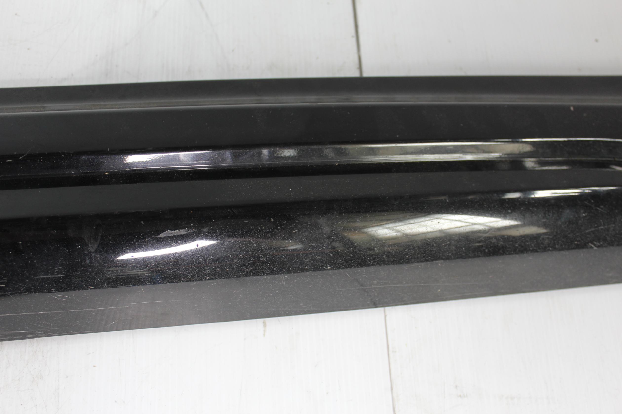 Range Rover Sport SVR L494 Front Right Door Mould Trim LR062228 - Image 12