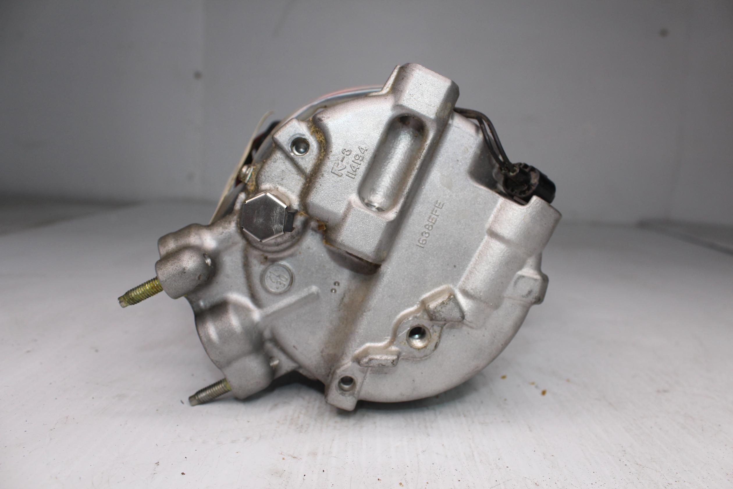 Jaguar X761 F-Pace 2.0L Diesel AC Aircon Compressor C2D45382, 570123589 - Image 9