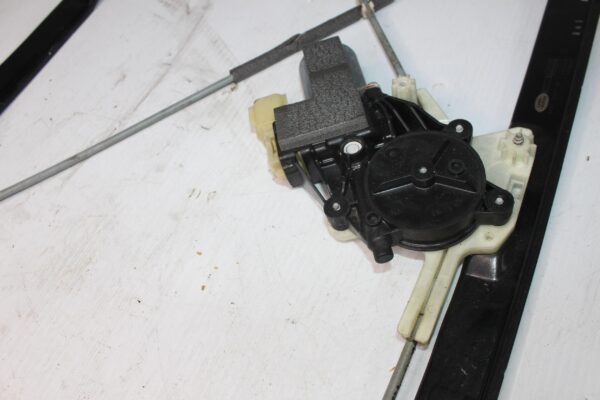 Land Rover L494 Sport Front Left Window Regulator Lifter LR077816, LR153952
