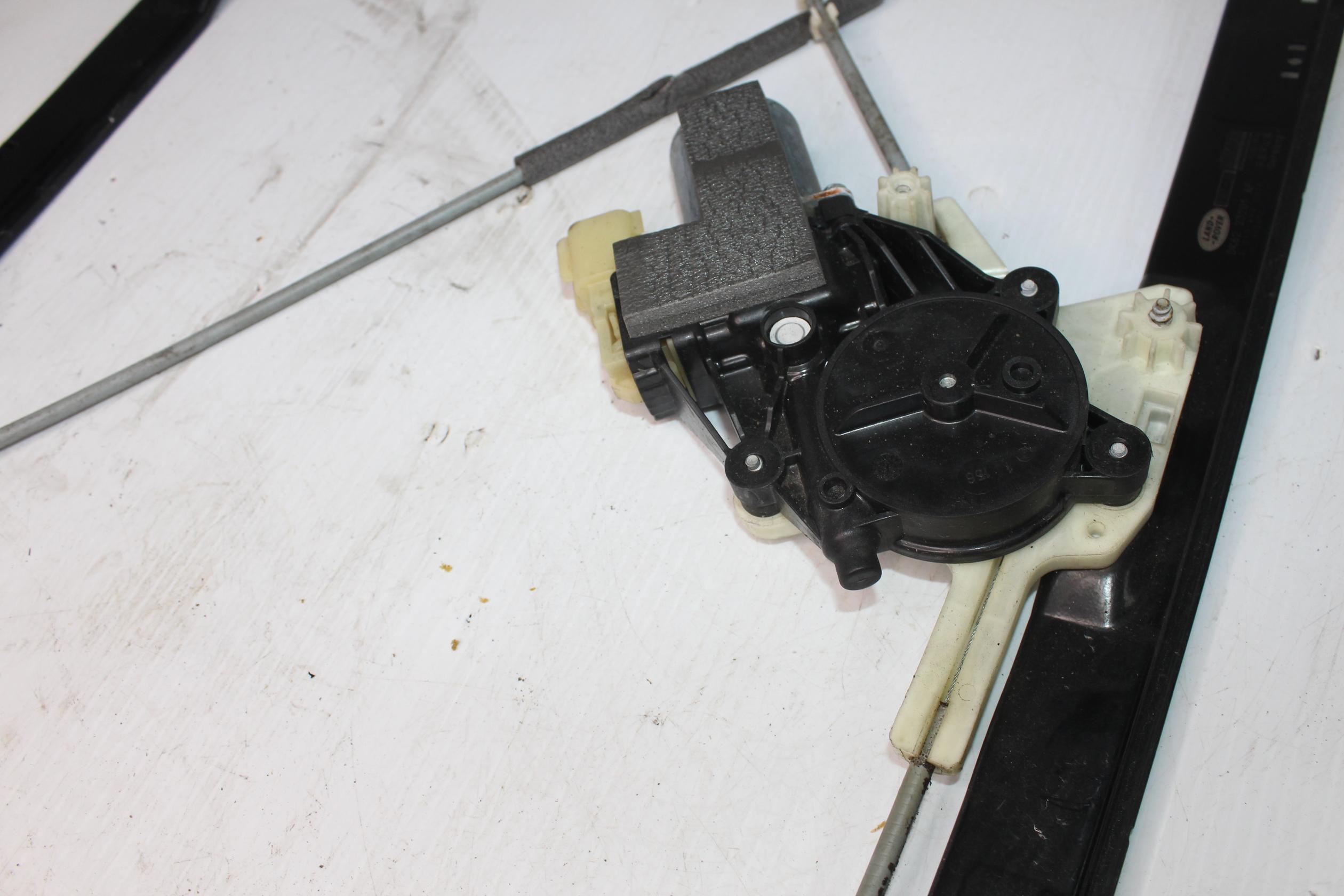 Land Rover L494 Sport Front Left Window Regulator Lifter LR077816, LR153952 - Image 7