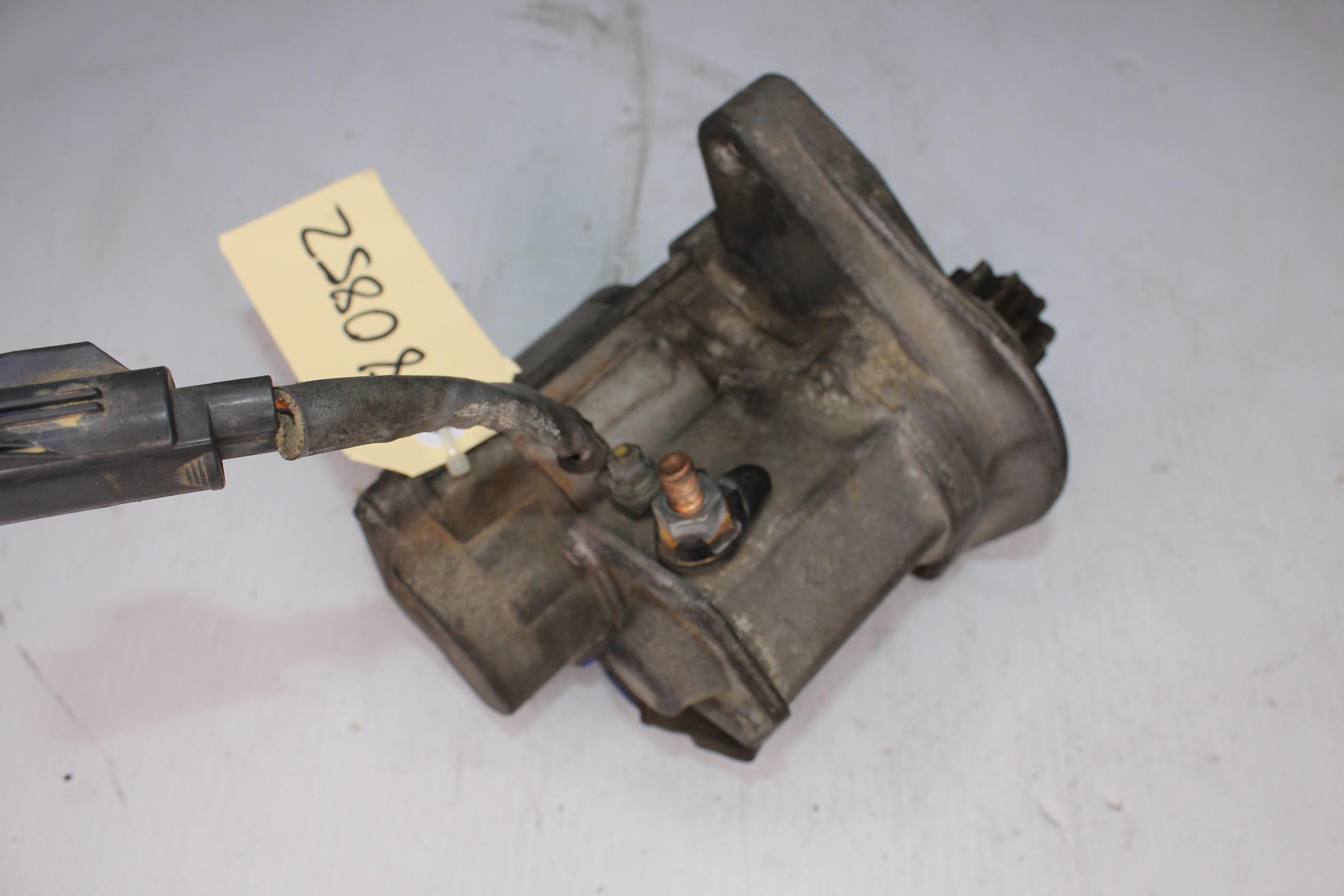 Range Rover Sport L494 SVR V8SC 5.0L Engine Starter Motor LR034028 - Image 3