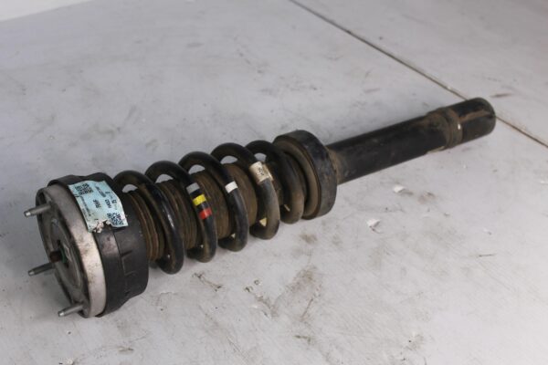Jaguar X761 F-Pace Front Left Shock Absorber Strut T4A1996, T4A26512, HK8318B036ME