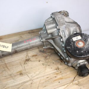 Range Rover Sport L494 3.0L Front Differential 3.21 RATIO LR069898, LR066511
