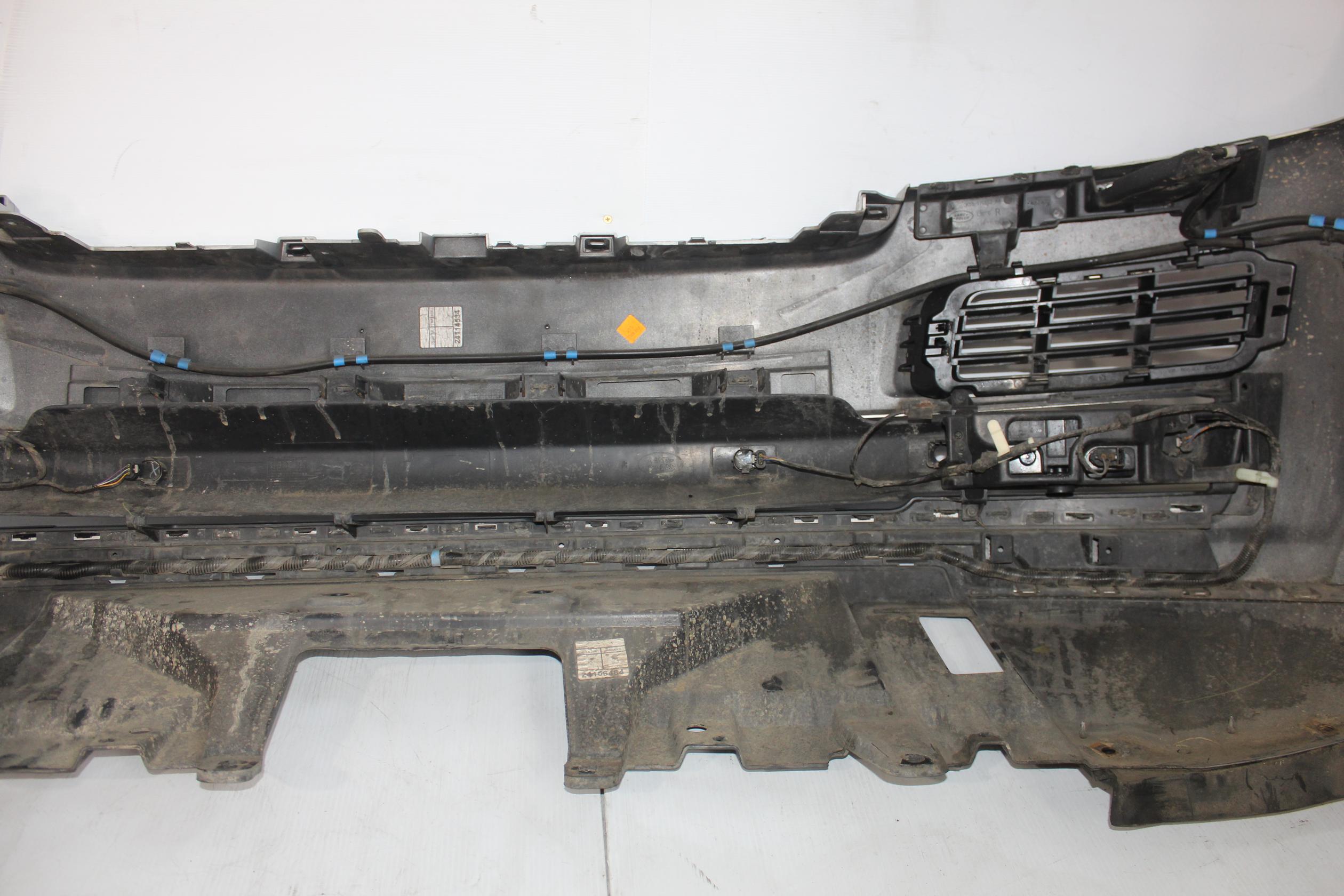 Range Rover L405 Vogue Front Bumper Bar Complete LR064628 - Image 11