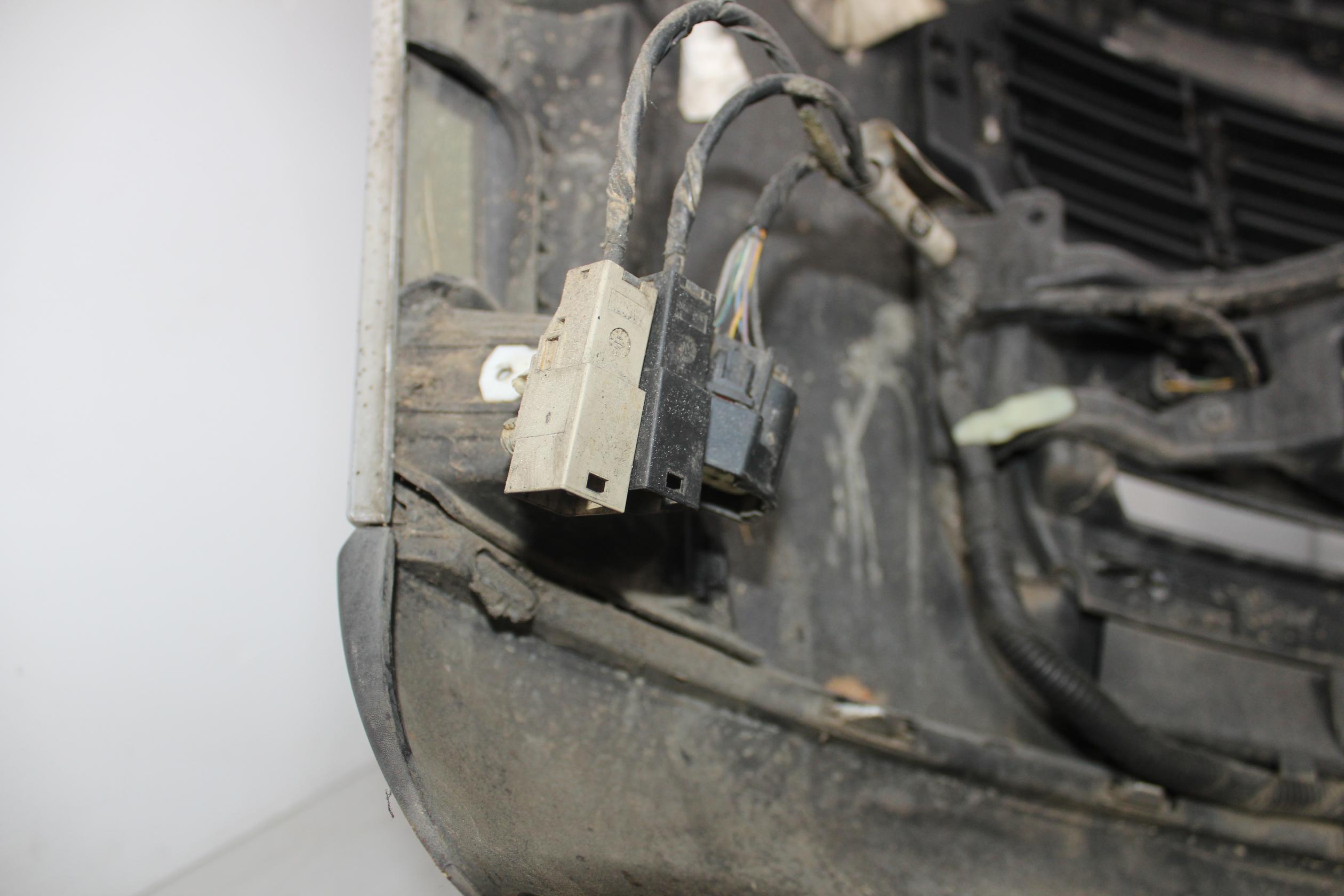 Range Rover L405 Vogue Front Bumper Bar Complete LR064628 - Image 15
