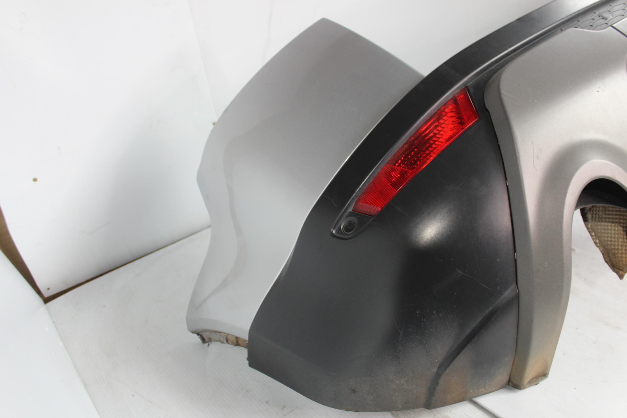 Land Rover Evoque L538 Rear Bumper Bar SILVER LR048300, LR074961 - Image 9