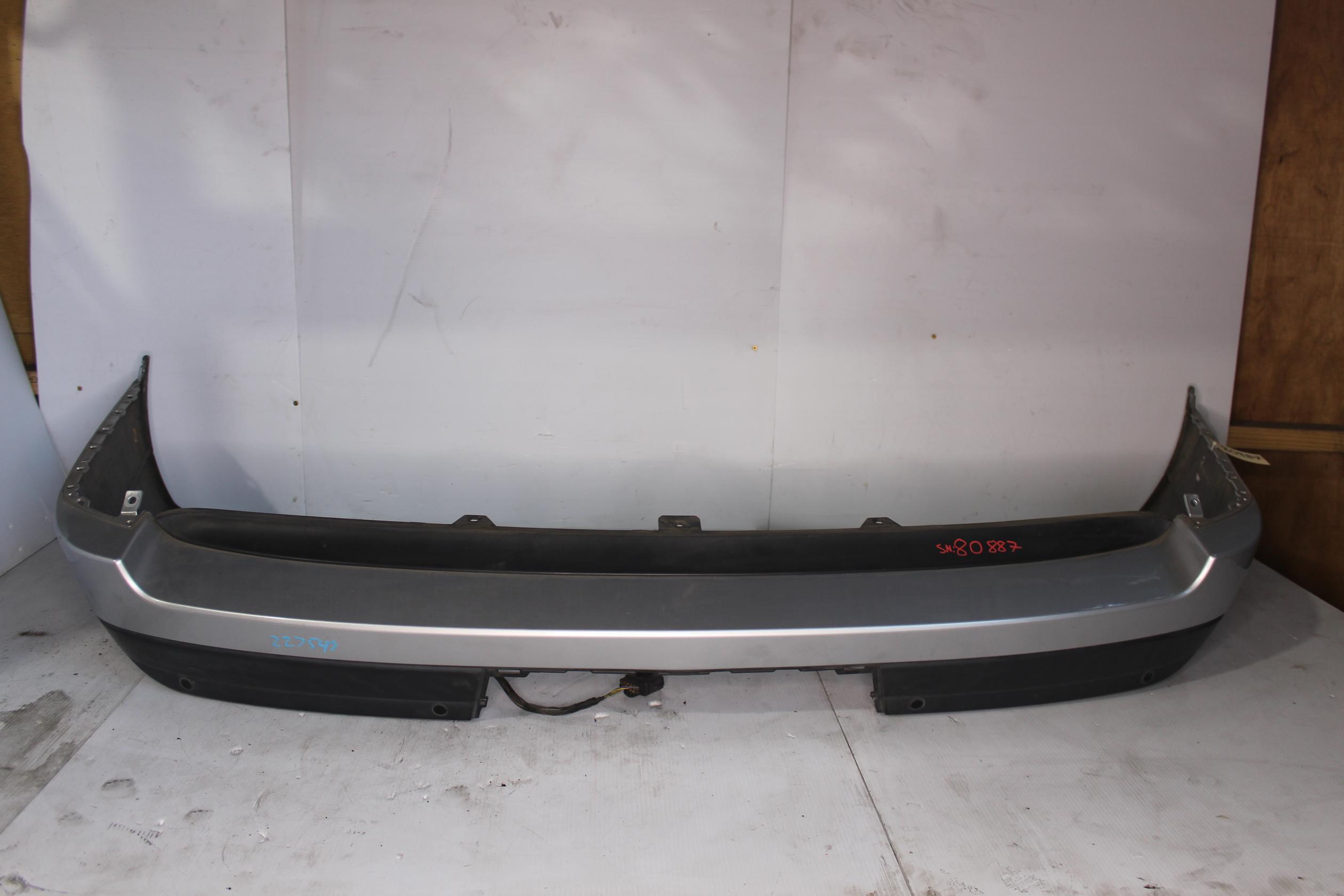 Land Rover Vogue L405 Rear Bumper Bar Complete LR038771, LR057291 - Image 1