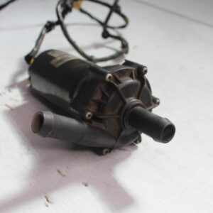 Range Rover Sport L494 V8SC Aux Auxiliary Coolant Pump PEB500010, CPLA8K232AD - Image 9