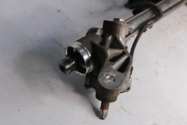Range Rover Sport L494 Steering Rack Gear LR072427, LR143429