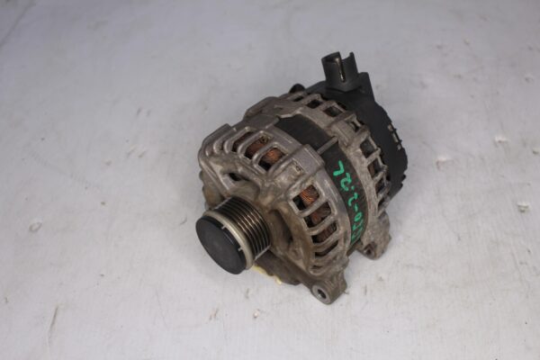 Land Rover L550 L538 Discovery Sport Evoque 2.2L Alternator LR047579, LR077394