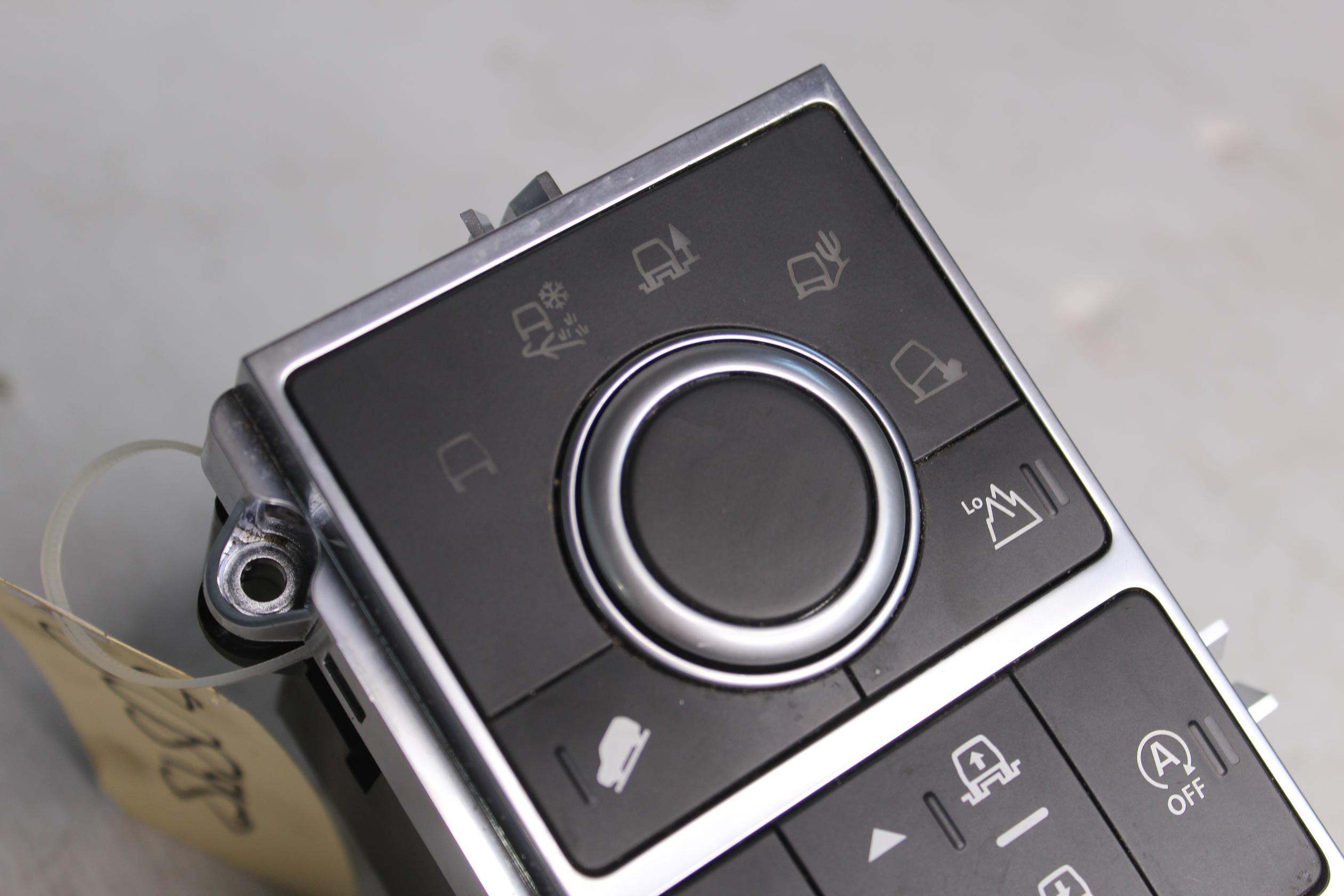 Land Rover Discovery 5 L462 Terrain Chassis Control Switch LR113133 - Image 7
