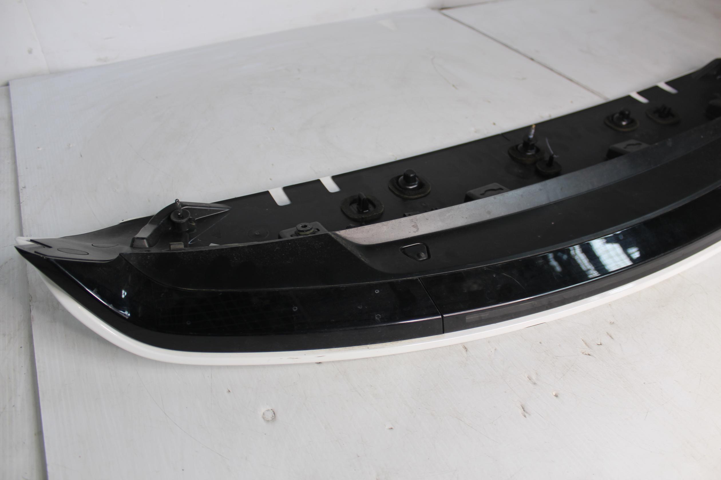 Land Rover Discovery Sport L550 Roof Bootlid Tailgate Spoiler LR078207, LR148256 - Image 8