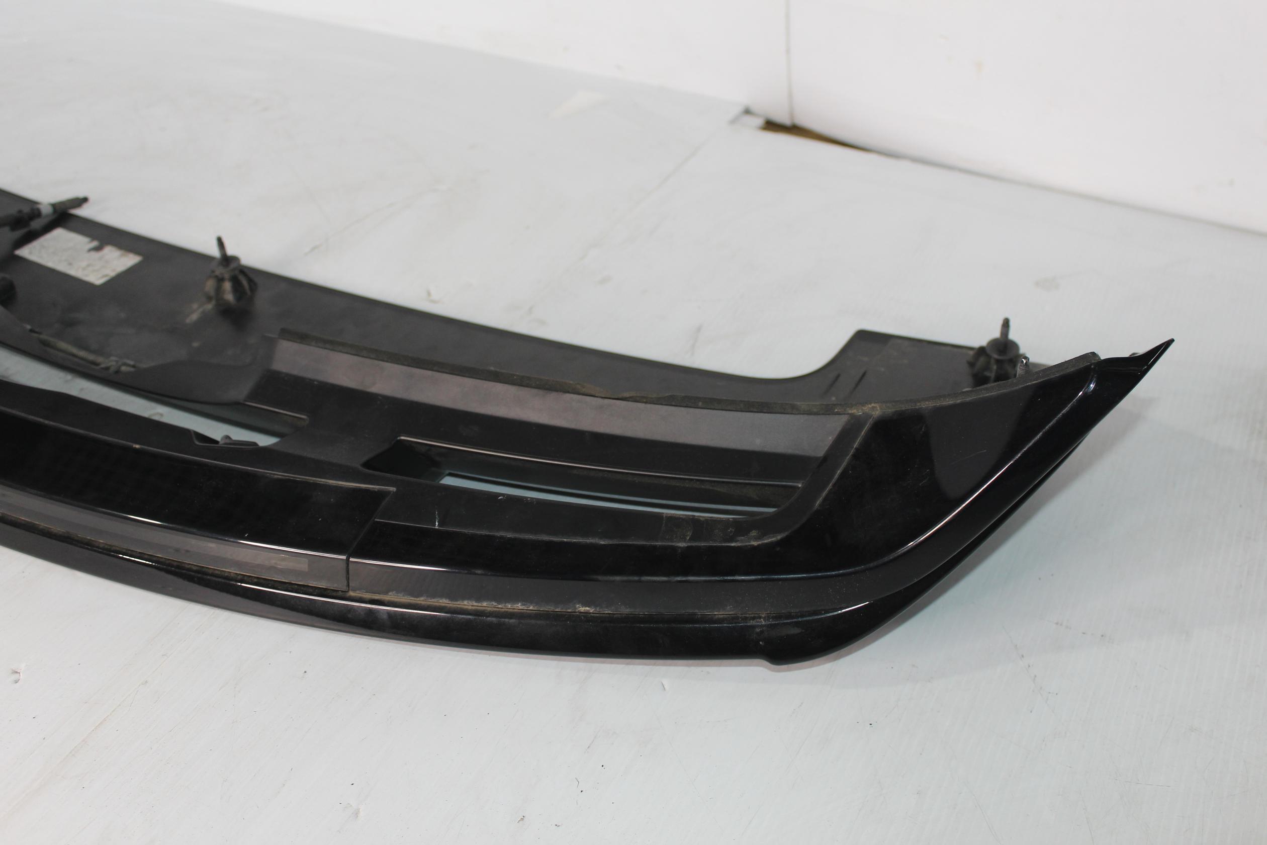 Land Rover Discovery 5 L462 Roof Tailgate Bootlid Spoiler LR083201, LR173164 - Image 13
