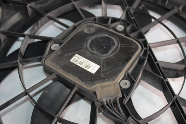Range Rover Sport L494 V8SC Front Radiator Aux Cooling Fan LR036523, LR084438