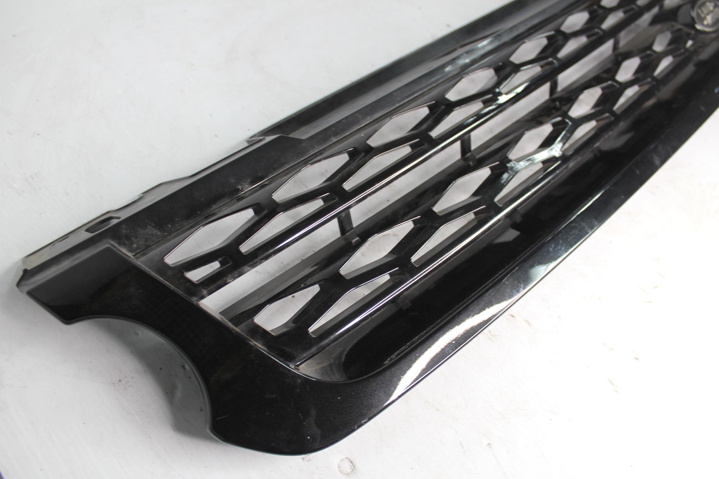 Range Rover Sport L494 Front Radiator Grille LR054766, DK628200BC - Image 13