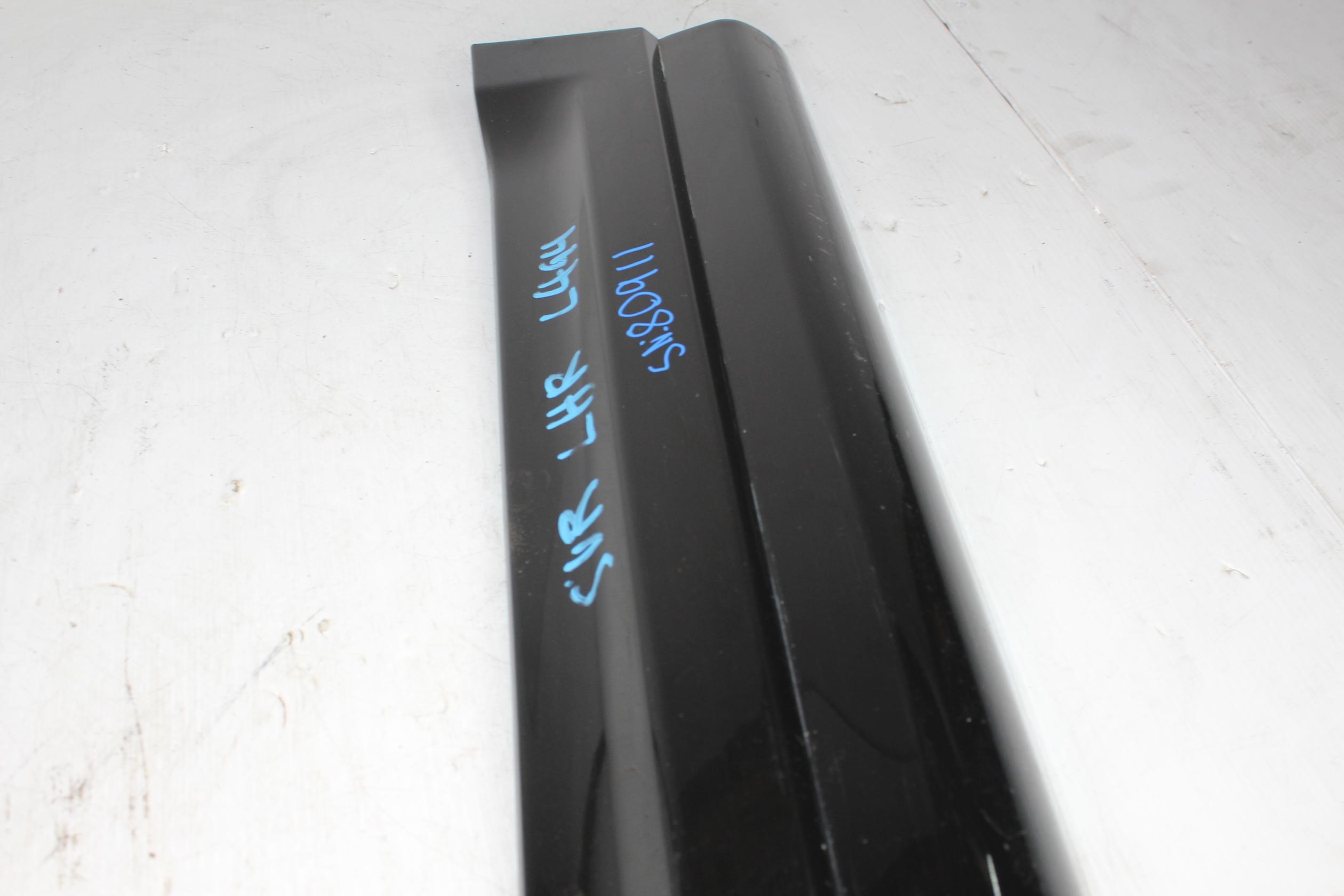 Range Rover Sport SVR L494 Left Rear Door Lower Mould Trim LR062232, FK6M274A49A - Image 11