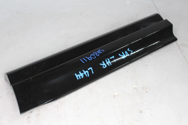 Range Rover Sport SVR L494 Left Rear Door Lower Mould Trim LR062232, FK6M274A49A