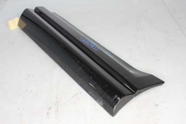 Range Rover Sport SVR L494 Left Rear Door Lower Mould Trim LR062232, FK6M274A49A