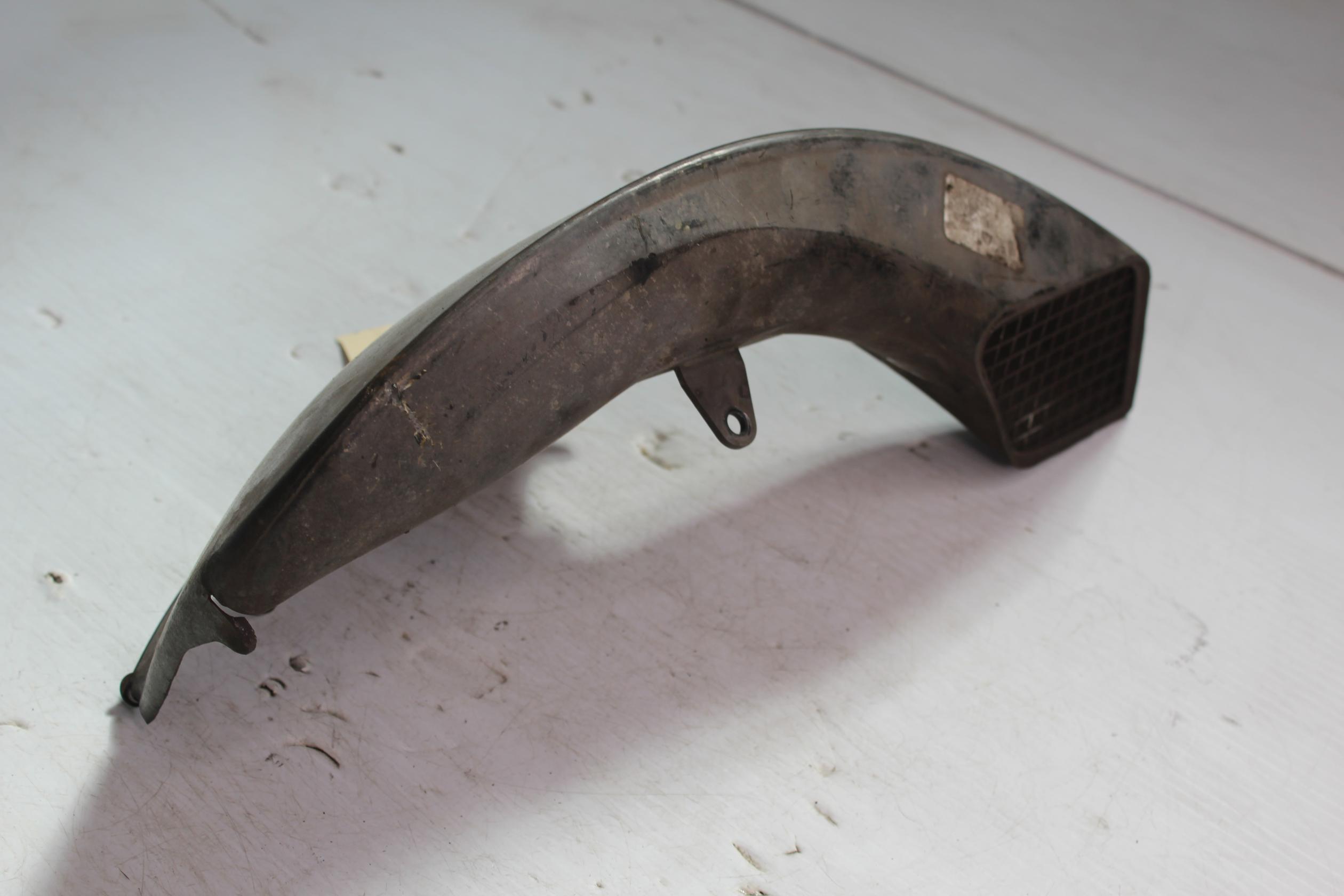 Range Rover Sport SVR L494 GENUINE Carbon Fibre Right RH Brake Duct LR067877 - Image 6