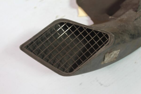 Range Rover Sport SVR L494 GENUINE Carbon Fibre Right RH Brake Duct LR067877