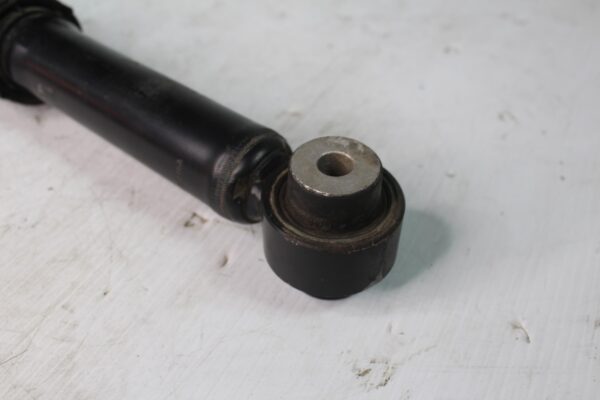 Land Rover L550 Discovery Sport Left Rear Shock Absorber LR098141, LR078649, LR140209