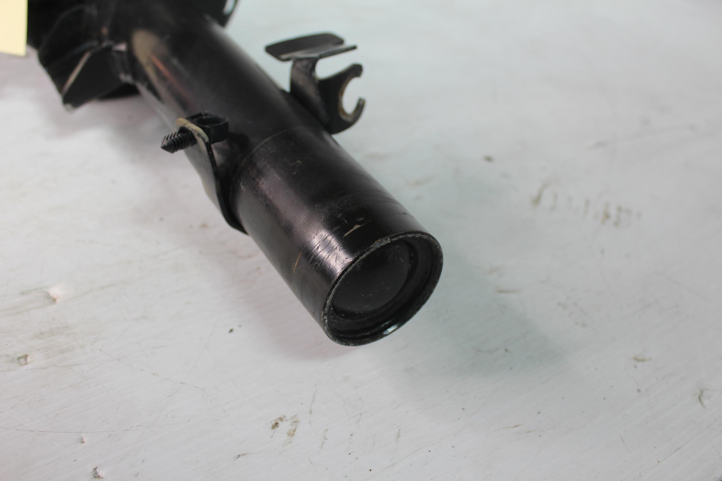 Land Rover L550 Discovery Sport RH Front Right Shock Absorber LR116116, LR116119 - Image 4