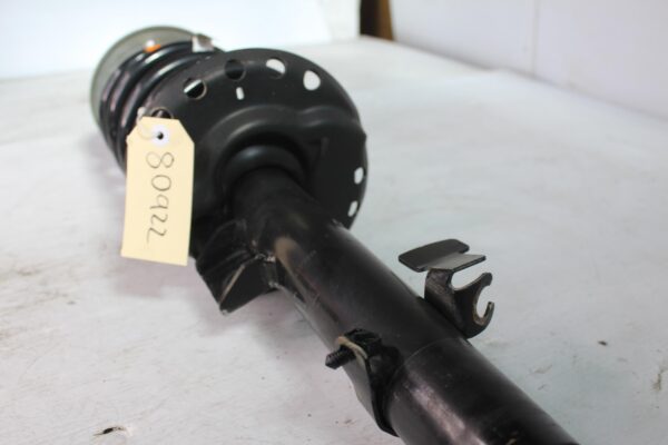 Land Rover L550 Discovery Sport RH Front Right Shock Absorber LR116116, LR116119