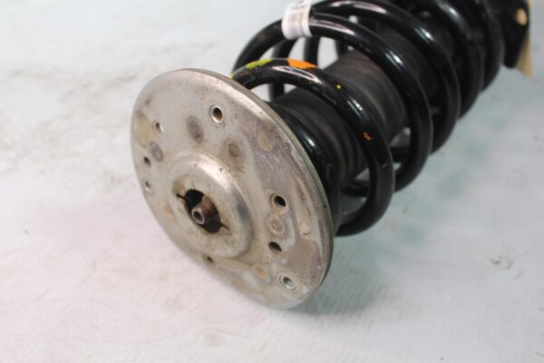 Land Rover L550 Discovery Sport RH Front Right Shock Absorber LR116116, LR116119