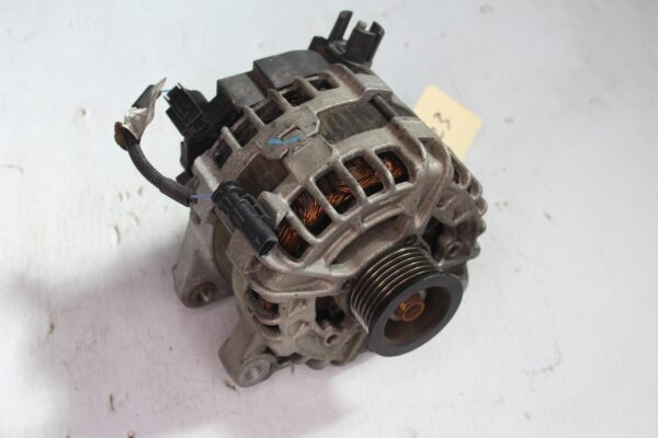 Land Rover Discovery 5 / Velar 2.0L High Alternator LR105985, GX7310300DF