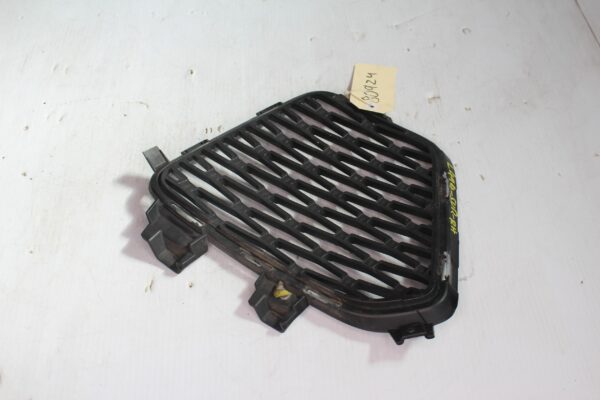 Range Rover Sport SVR L494 Front Right Bumper Grille LR060338, FK6M17K946AA