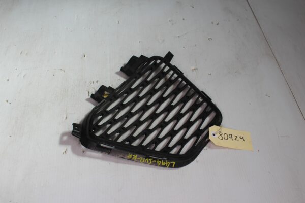 Range Rover Sport SVR L494 Front Right Bumper Grille LR060338, FK6M17K946AA