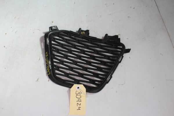 Range Rover Sport SVR L494 Front Right Bumper Grille LR060338, FK6M17K946AA