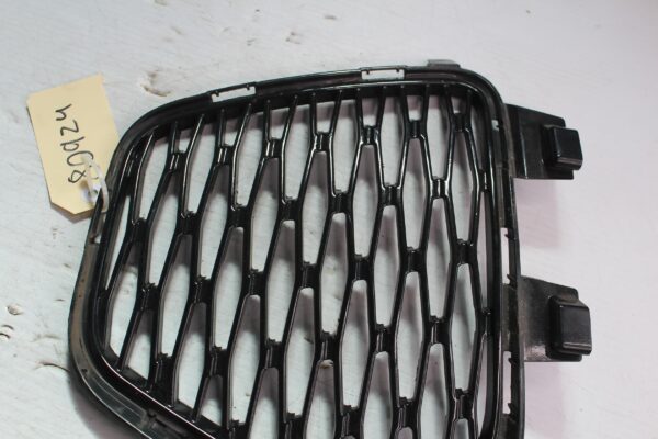 Range Rover Sport SVR L494 Front Right Bumper Grille LR060338, FK6M17K946AA