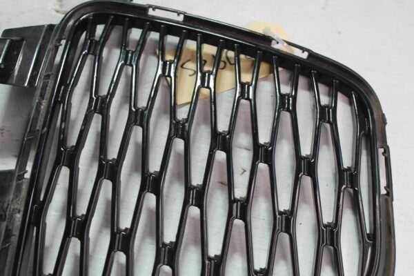 Range Rover Sport SVR L494 Front Left Bumper Grille LR060339, FK6M17K947AA