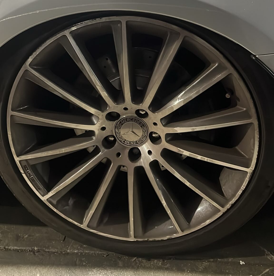 Mercedes Benz W222 S-Class Single Rear Wheel A2224010500 - Image 1